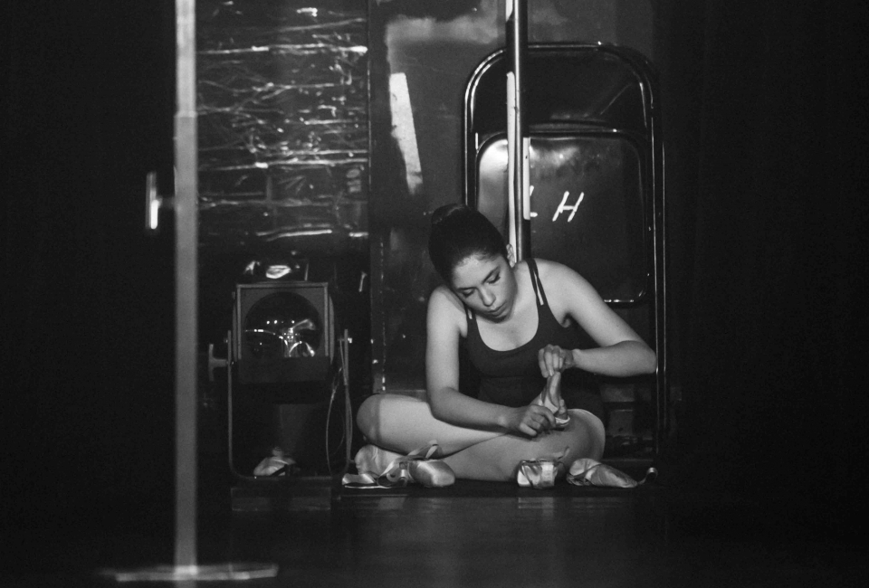 Backstage2-6